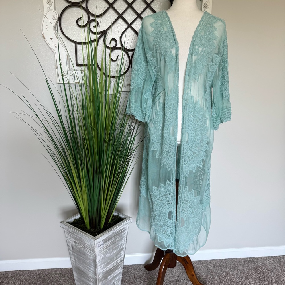 RACHEL ZOE One Size Beautiful Blue Kimono